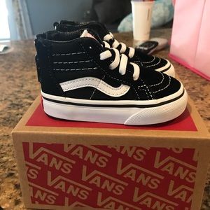 Infant vans size 4.5