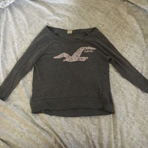 Hollister mid drift, mid sleeve t-shirt