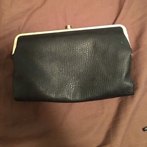 Hobo style wallet
