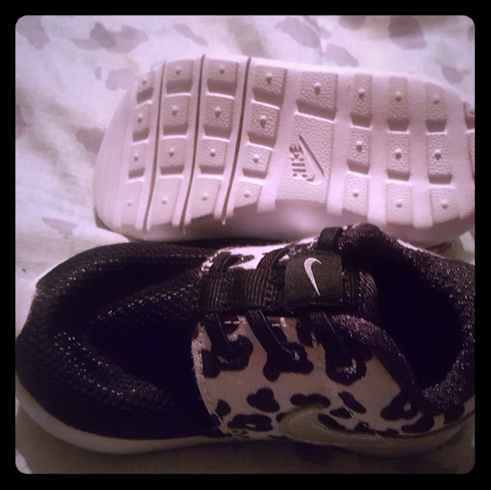 Toddler nikes