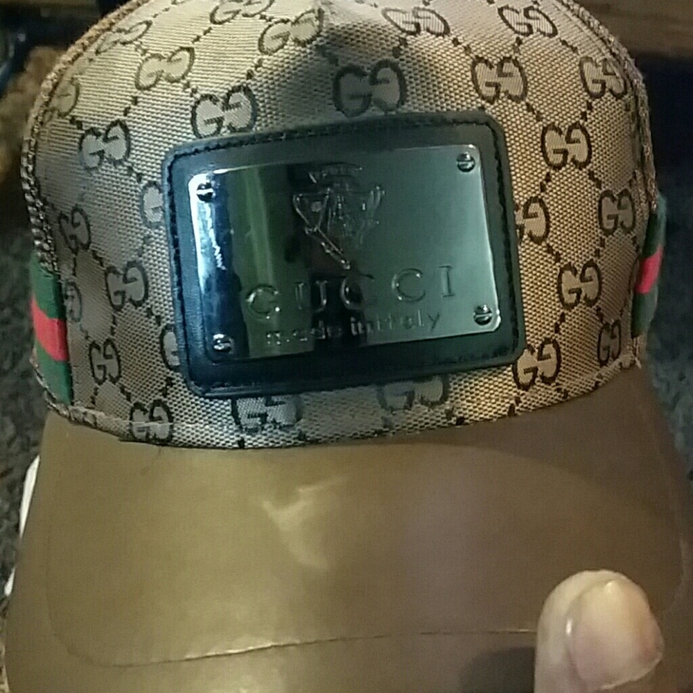 Gucci hat
