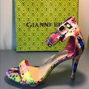 Multi-colored Gianni Bini Sandal