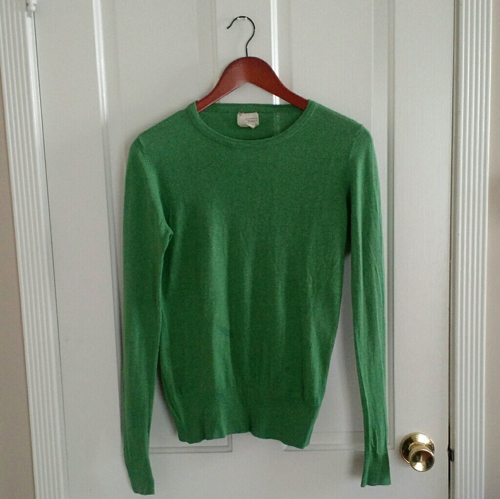 Anthropologie green crew neck sweater