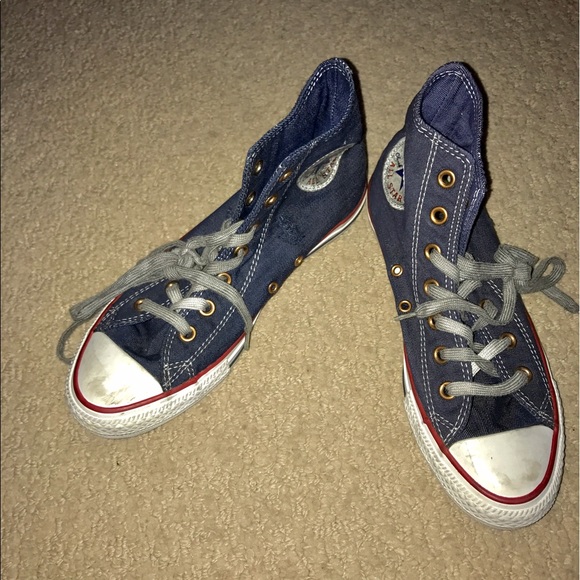 Converse- High Tops - Picture 1 of 1