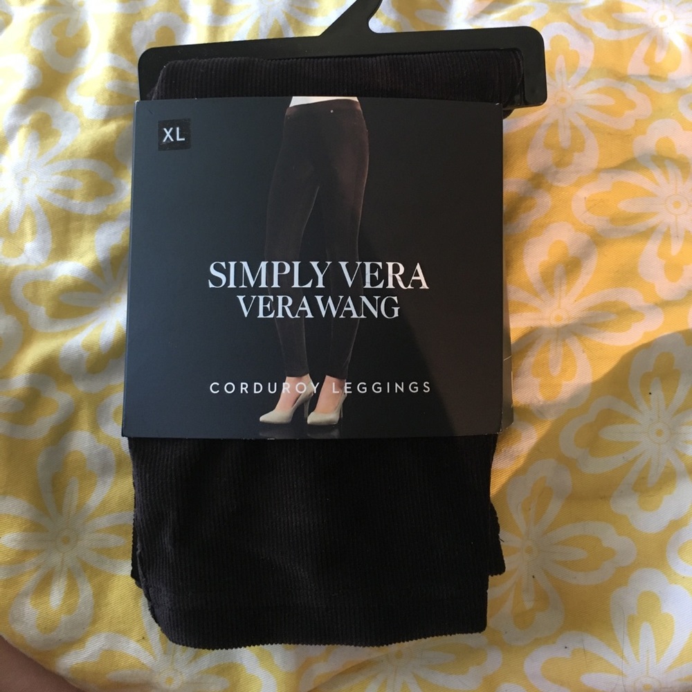 Vera Wang leggings