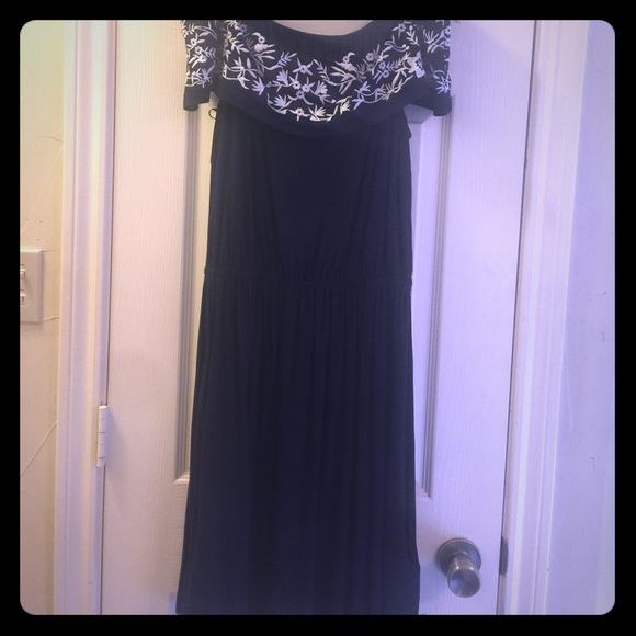 Lucky Band Embroidered Dress - Picture 1 of 3