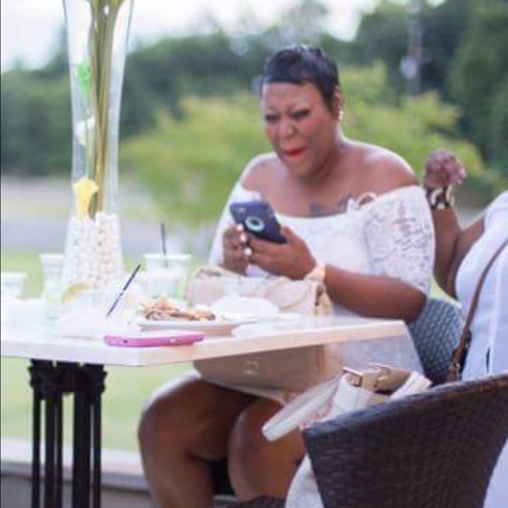 Meet your Posher, Addrinne