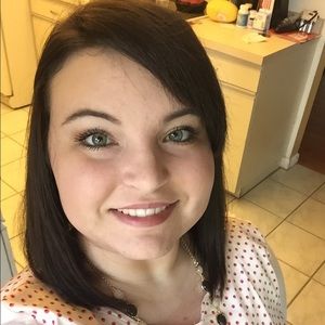 Meet your Posher, Becky