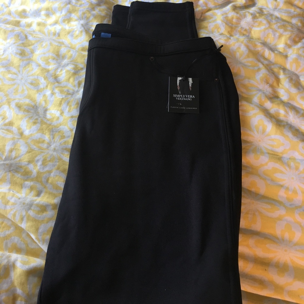 Vera Wang fleece lined leggings