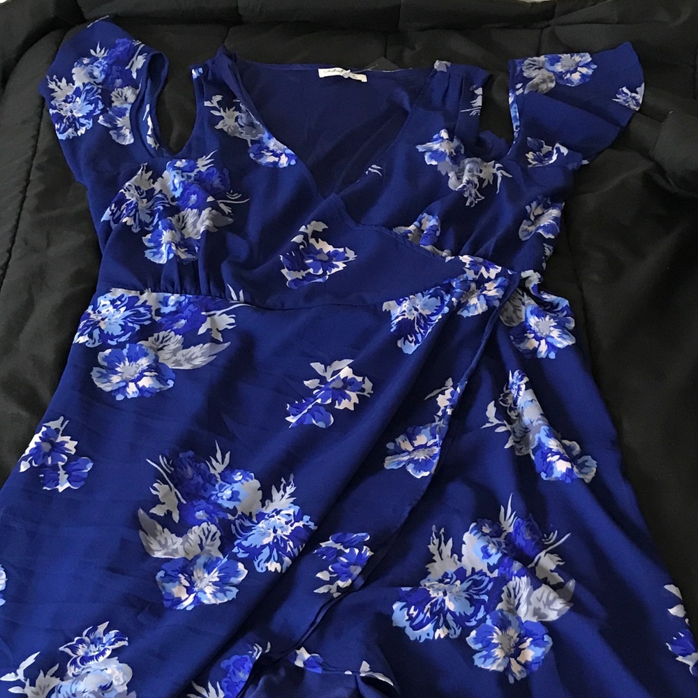 Blue dress with flowers