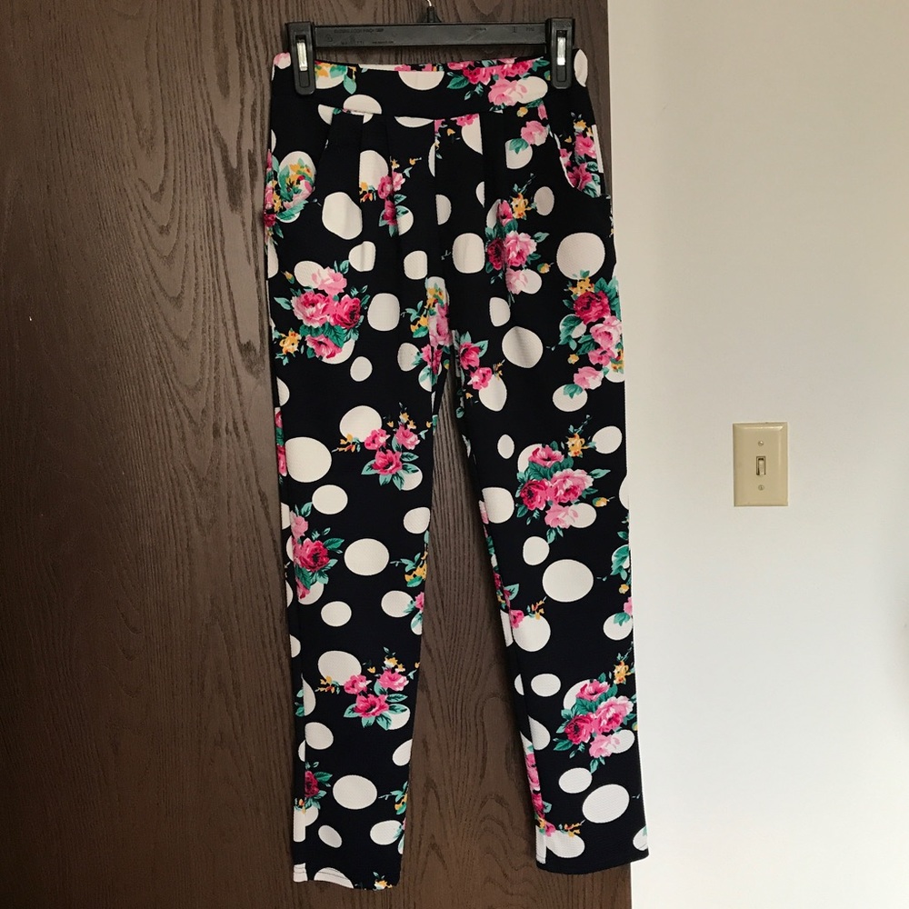 🌸FLORAL POLKA DOTS PANTS🌸