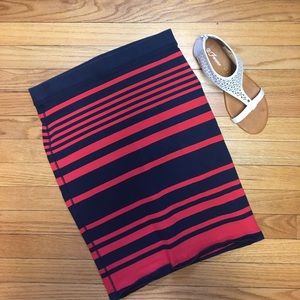 Old navy stretchy pencil skirt