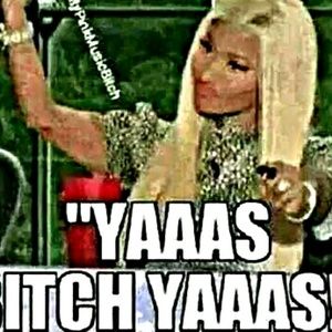 Meet your Posher, Desiree