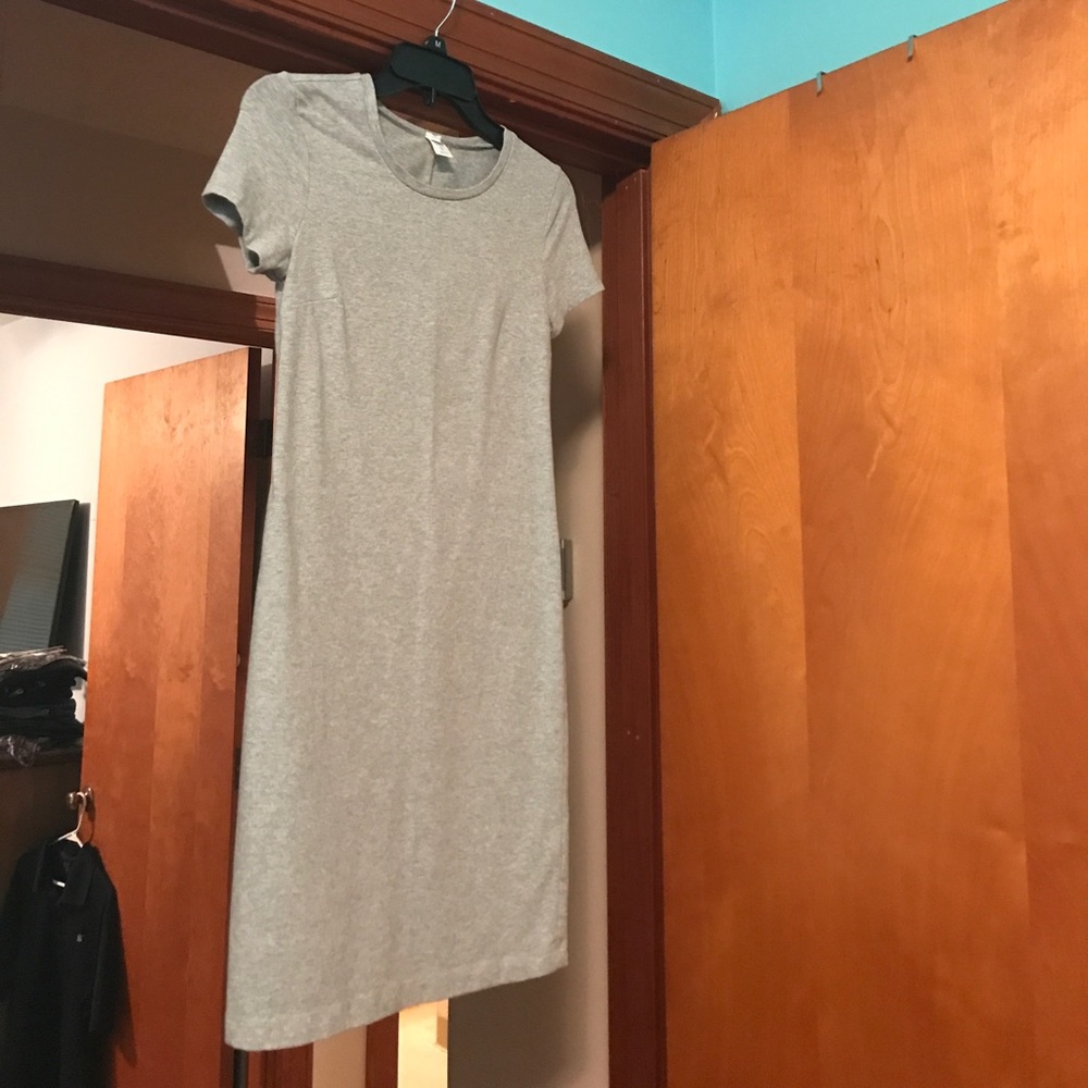 Gray t-shirt dress