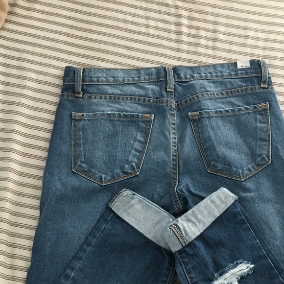 Distressed Denim Jeans - Picture 4 of 7