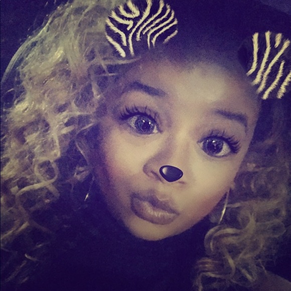 Meet the Posher Other - Meet your Posher, Keosha Meet the Posher Other - Meet your Posher, Keosha