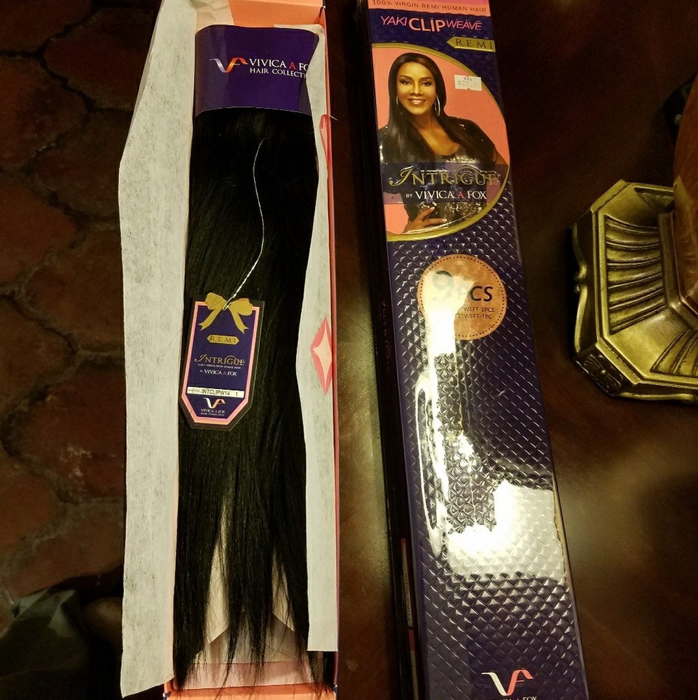 Viva Fox Remi Yaki Clip In Extentions in 1 Black