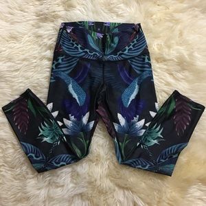 EUC Yoga Democracy leggings