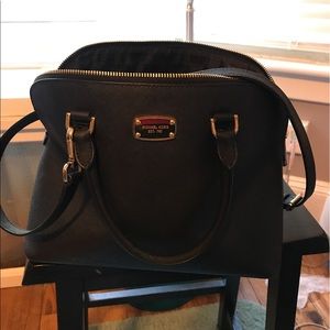 Black Michael Kors purse, perfect condition