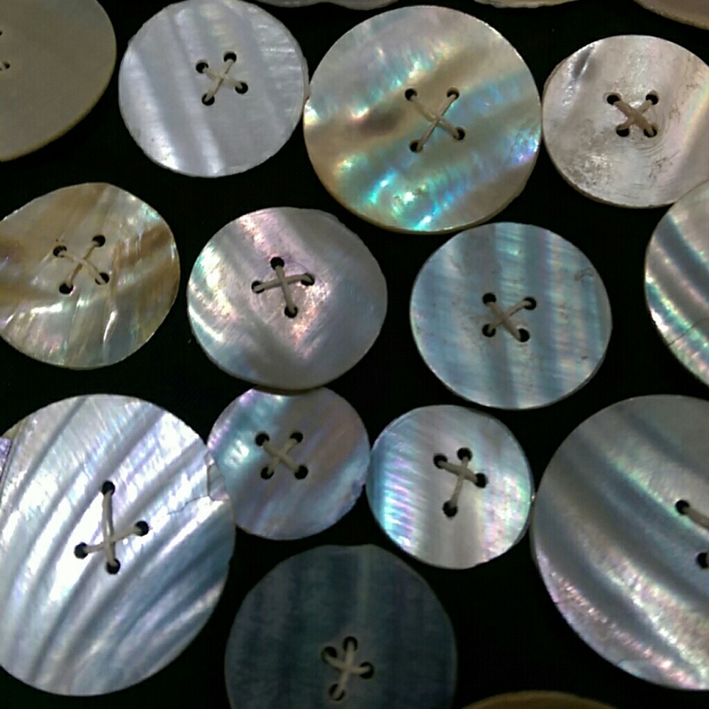 Evening Button Purse - Picture 3 of 8