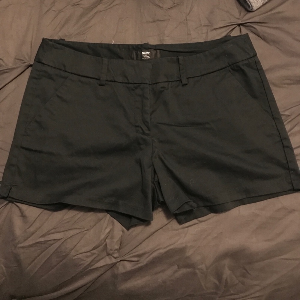 Mossimo black shorts