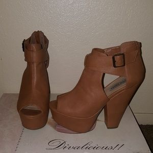 Steve Madden wedged heels