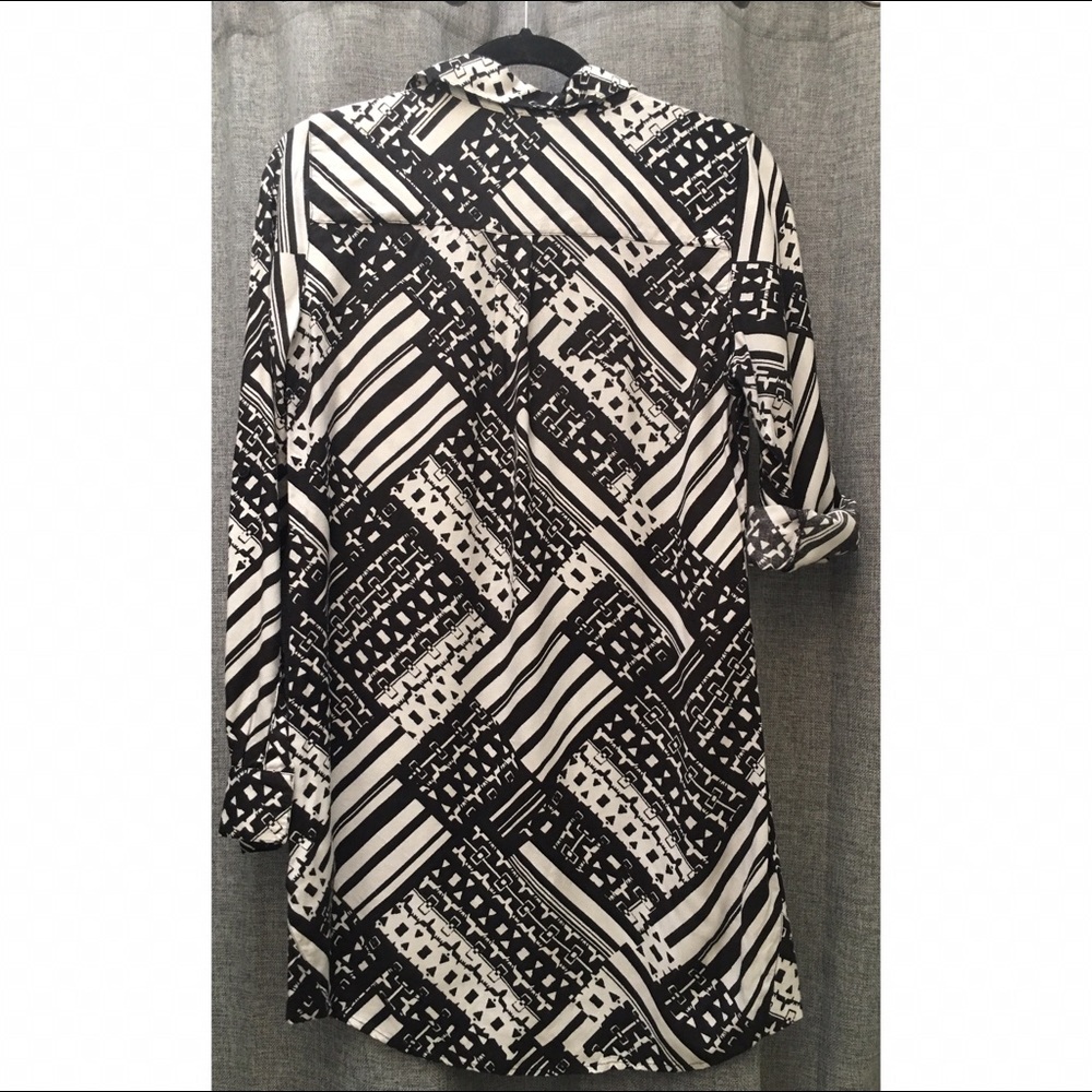 Sparkle & Fade Size M-black & white dress/tunic - Picture 3 of 3