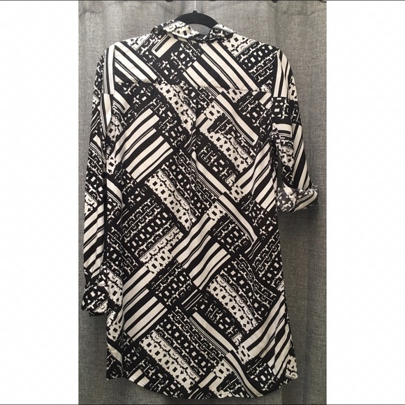 Sparkle & Fade Size M-black & white dress/tunic - Picture 3 of 3