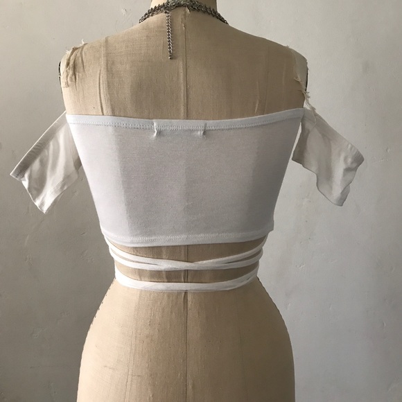 Off The Shoulder White w/ Lattice Body Tie - Picture 3 of 4
