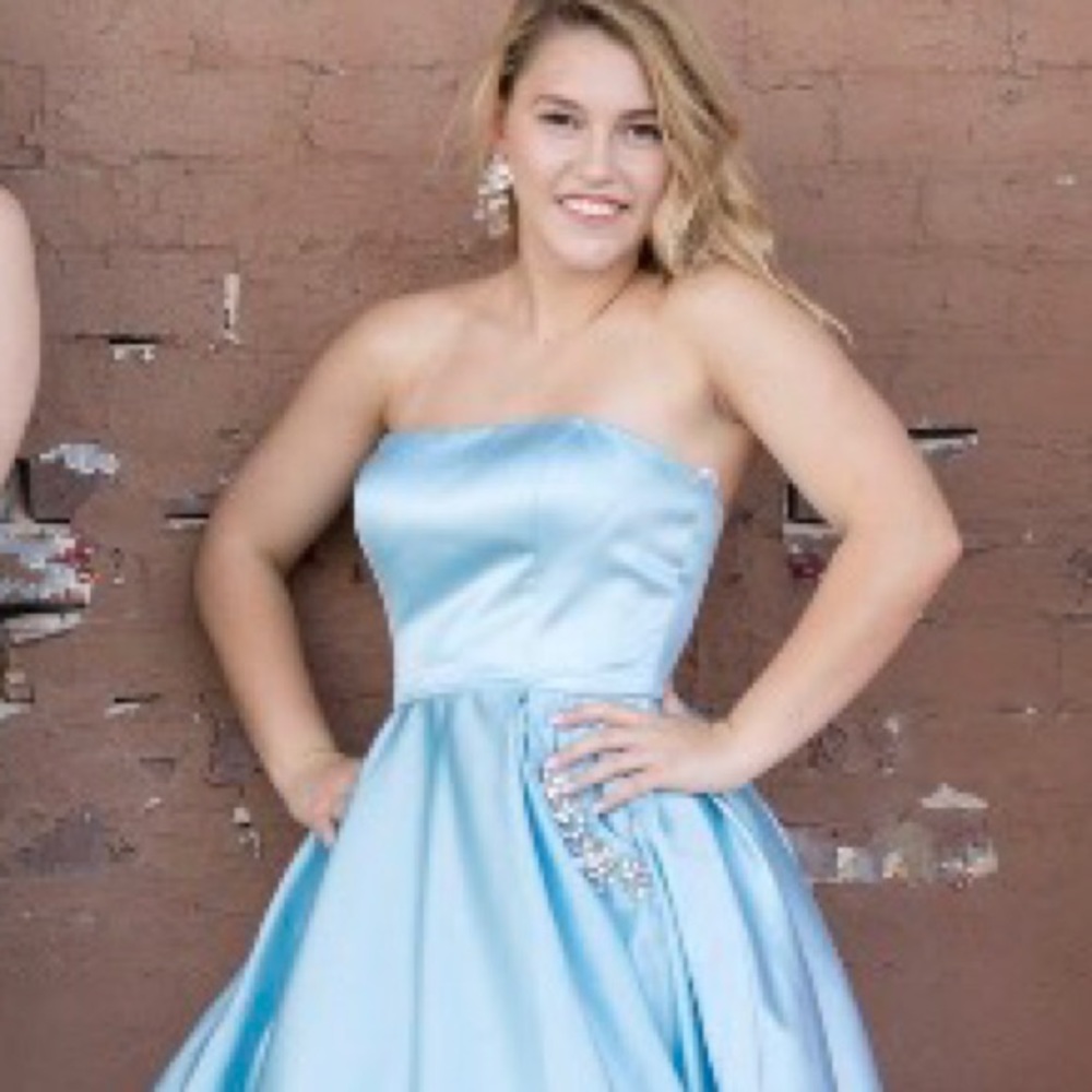 Sherri hill 50812