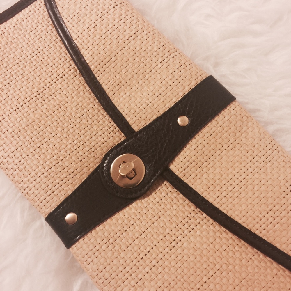 Raffia Clutch with Leather Trim NWOT - Picture 2 of 7