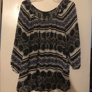 Worthington Black White and Royal Blue Top