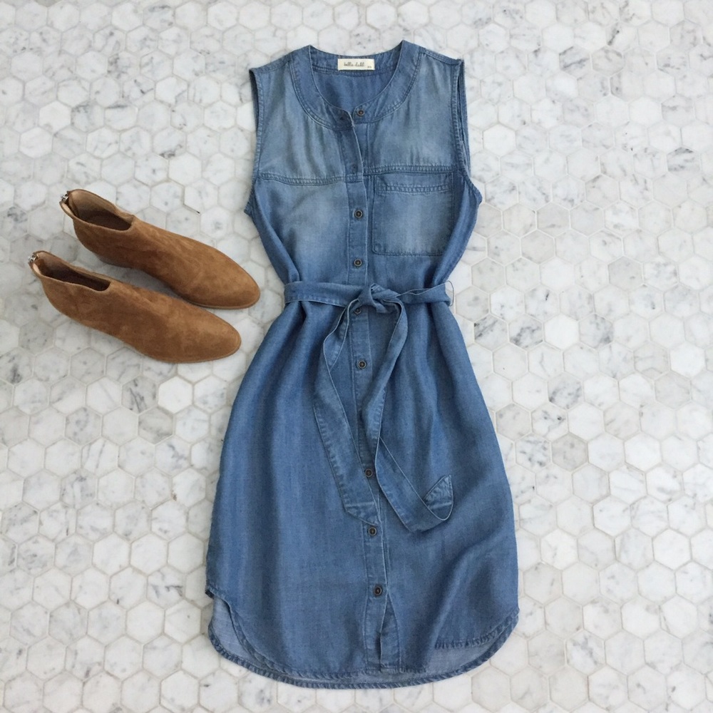 Bella Dahl Sleeveless Denim Shirt Dress