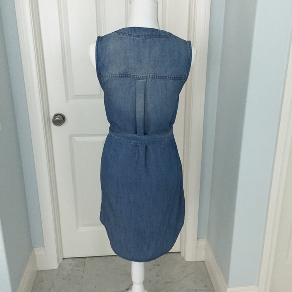 Bella Dahl Sleeveless Denim Shirt Dress - Picture 2 of 4