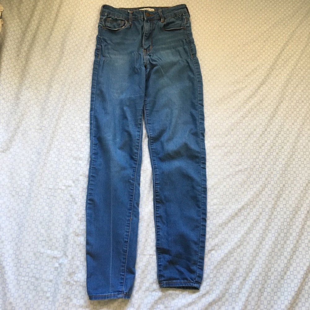 High Waisted Bullhead Skinny Jeans