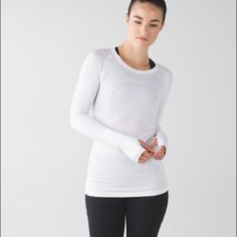 Lulu Long sleeve white swiftly