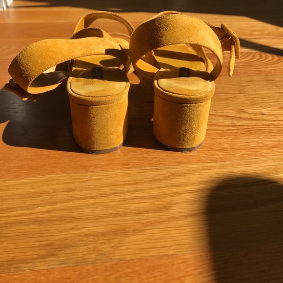 leather yellow mango sandals 2017 - Picture 6 of 7