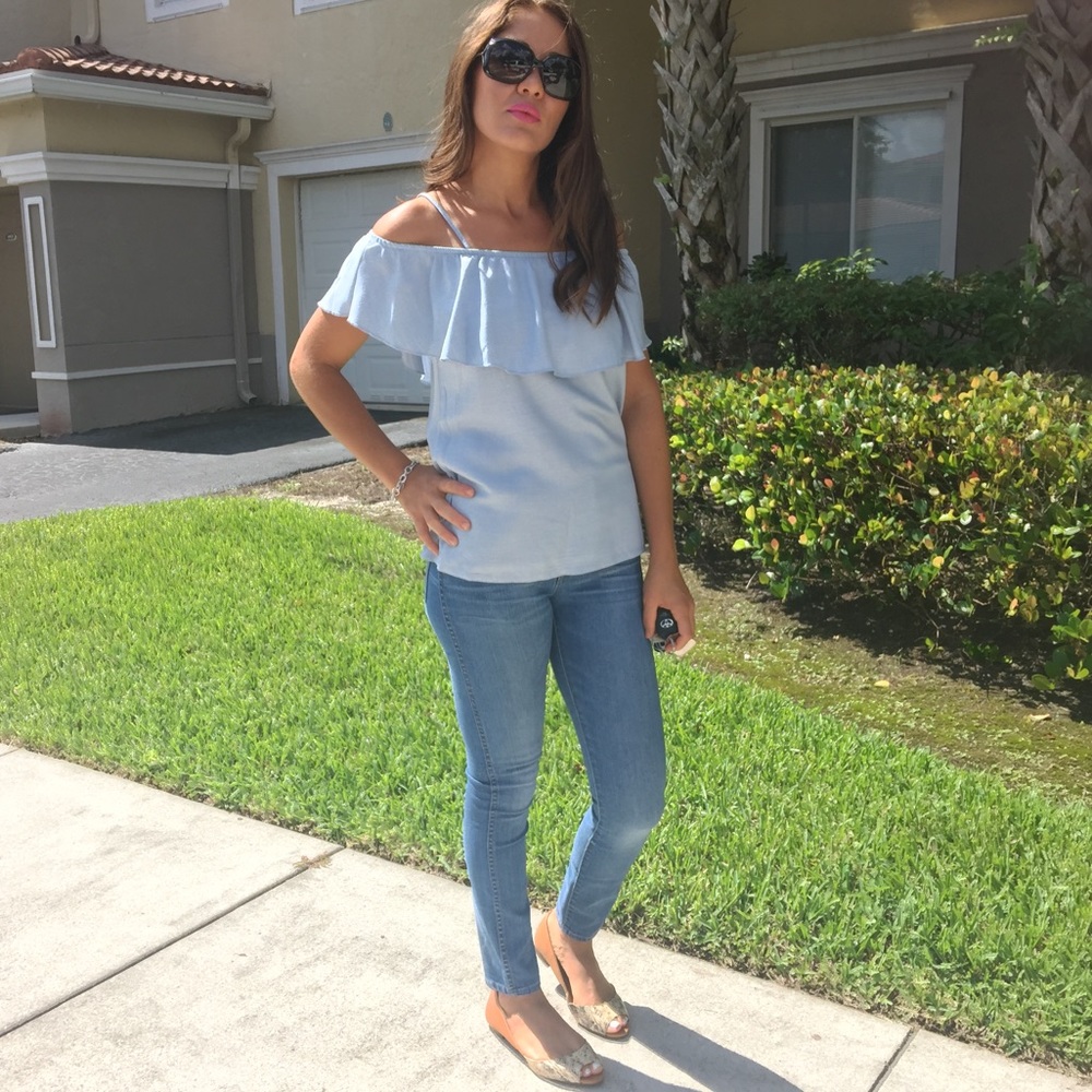 Off the shoulder top - Picture 5 of 5