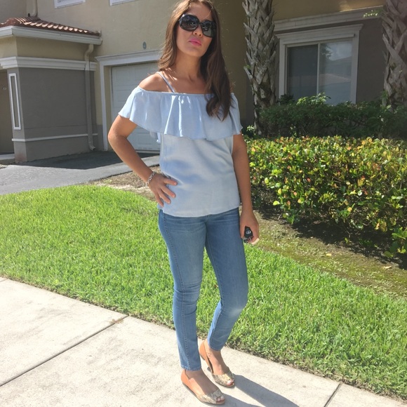 Off the shoulder top - Picture 5 of 5