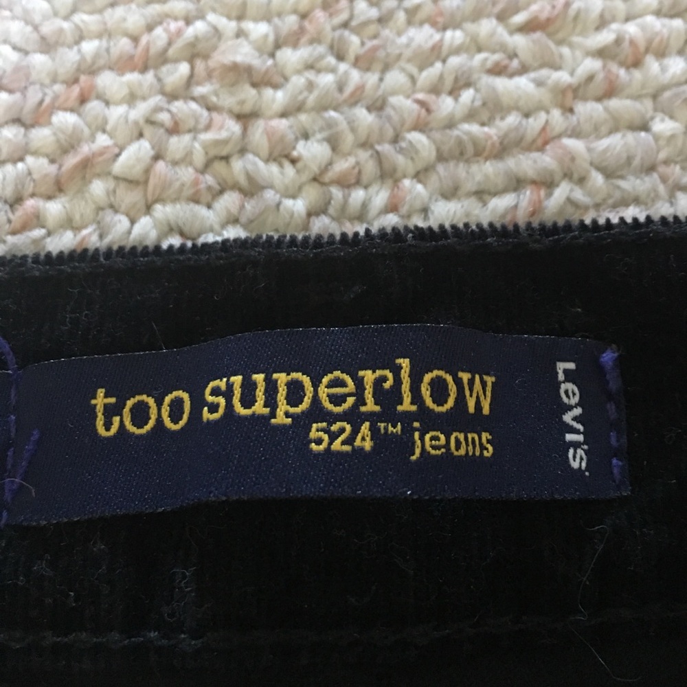 Levi's pants - Picture 2 of 5