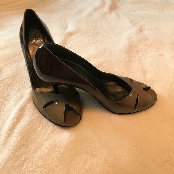 Authentic Stuart Weitzman grey hombre patent heels - Picture 1 of 7