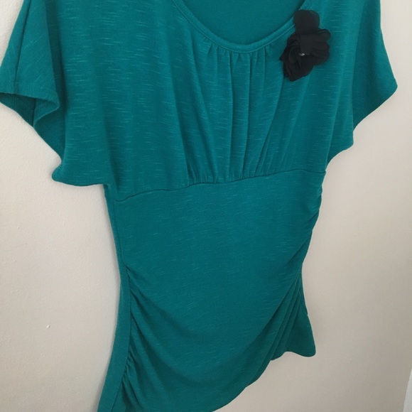 IZ Byer top - Picture 3 of 4