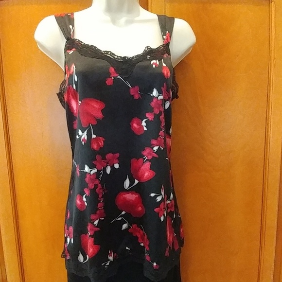 White House Black Market Tops - White House/Black Market camisole White House Black Market Tops - White House/Black Market camisole