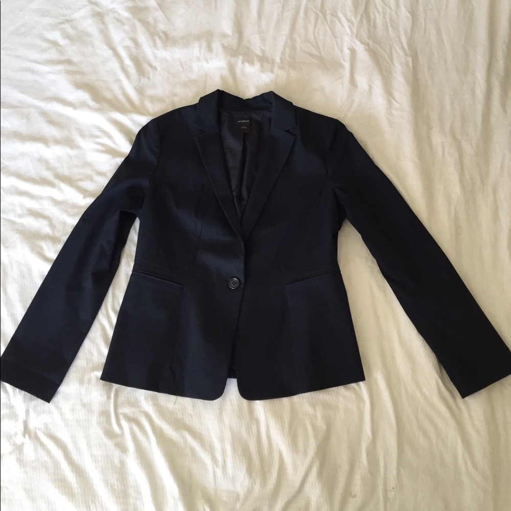 Ann Taylor navy suit jacket - size 12