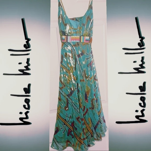 Nicole Miller Gorgeous Silk Dress 😍😍 - Picture 1 of 8