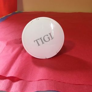 TIGI crème foundation