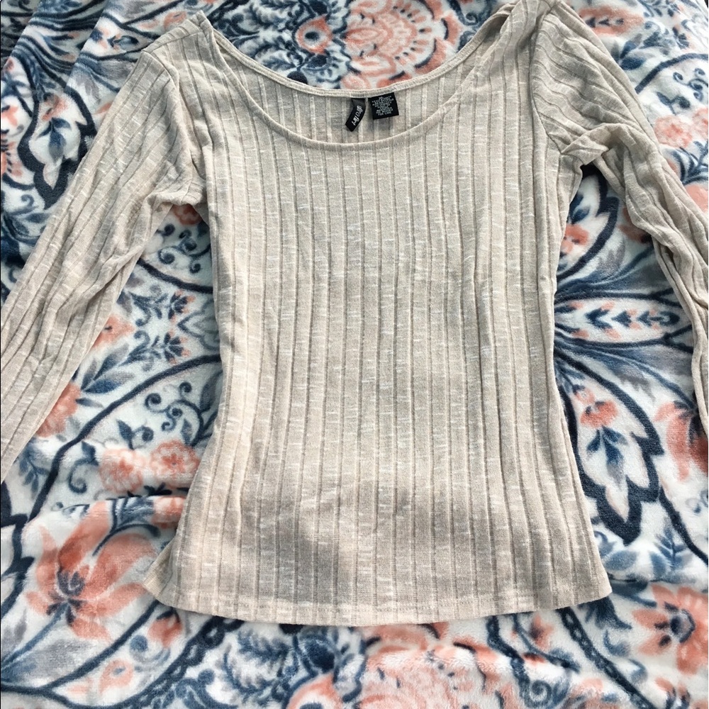 Long sleeve beige shirt