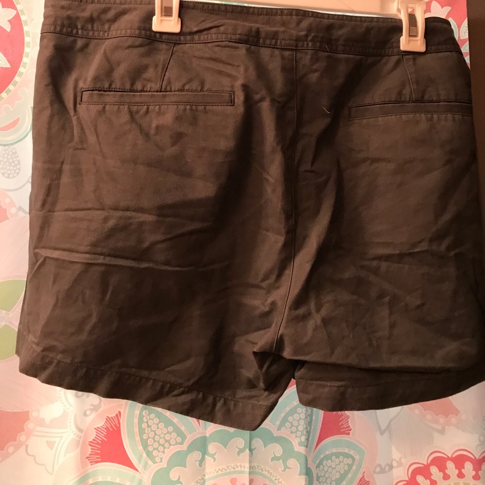 Shorts - Picture 2 of 2