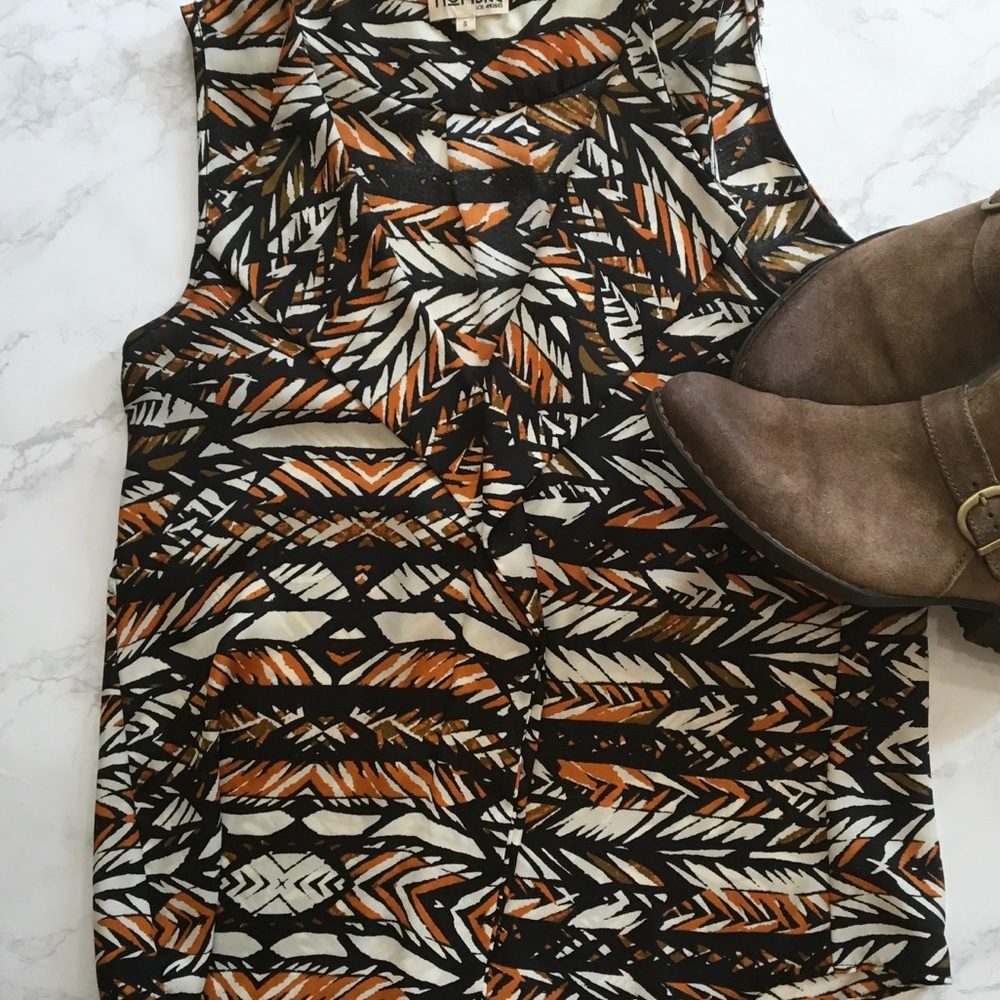 TRIBAL/TROPICAL PATTER TANK