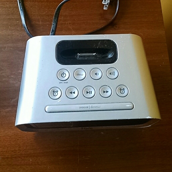 IHome First Generation❤️ - Picture 2 of 7